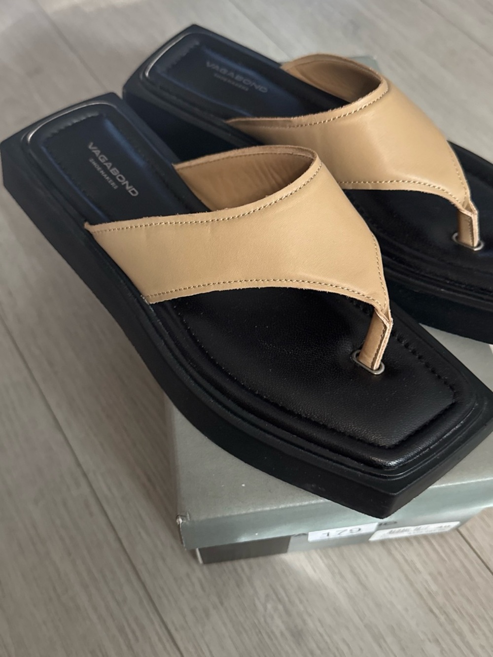 Vagabond Evy Square Toe Beige and Black Leather Thong Platform Sandals